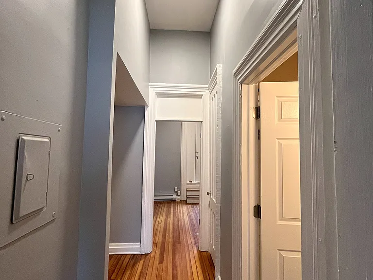 246 Lark St #1 — Photo 5