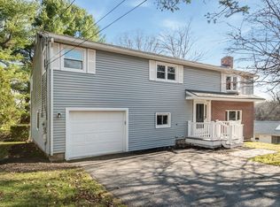 4 Carter Rd, Worcester, MA 01609