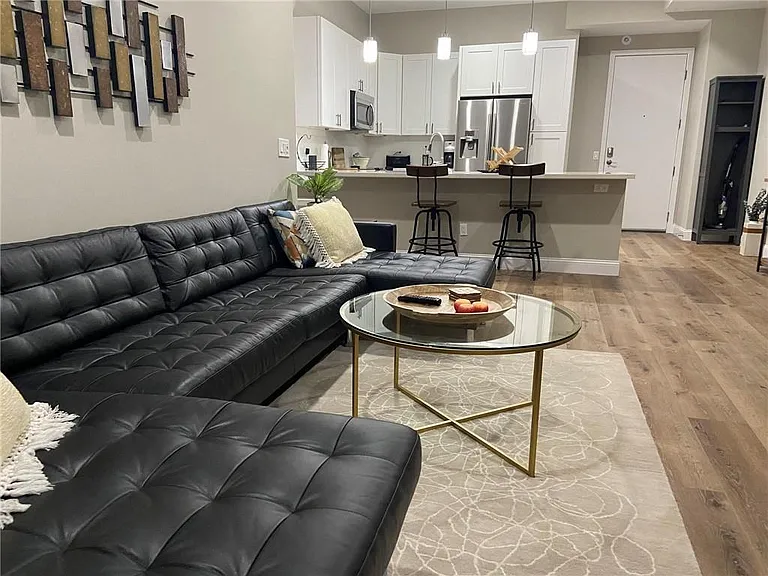 507 Sabine St #1006 — Photo 10