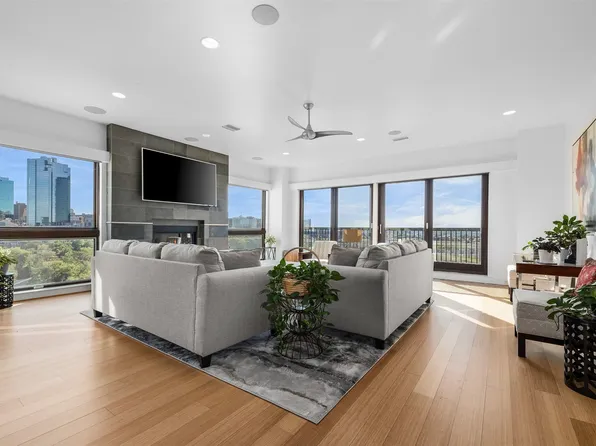 501 Samuels Ave APT 630, Fort Worth, TX 76102