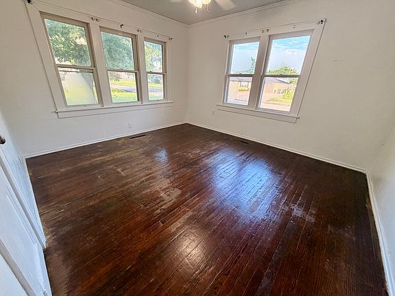 4th image of 1619 N Beard Ave
