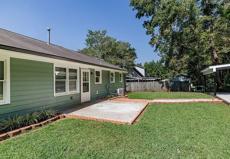 330 Monty Dr — Photo 27