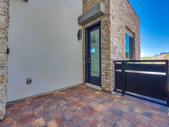 215 Sailing Sunset Way