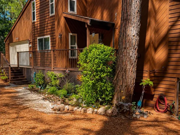 15729 Little Valley Rd, Grass Valley, CA 95949