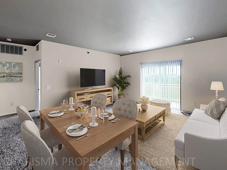 Ridgeview Apartments — Photo 8
