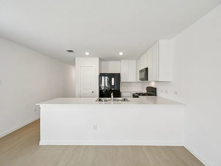 11522 Gammon Ave — Photo 6