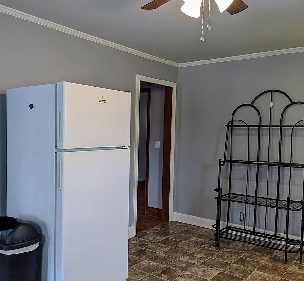 1070 Horseshoe Dr — Photo 13