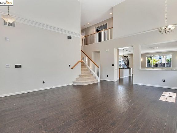 5th image of 50 Vella Cir