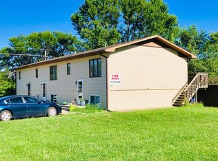 721 Washington St #1, Auburn, KS 66402