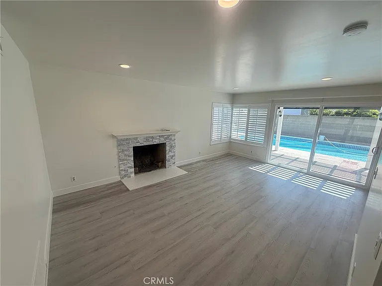 2214 Montague Cir — Photo 12