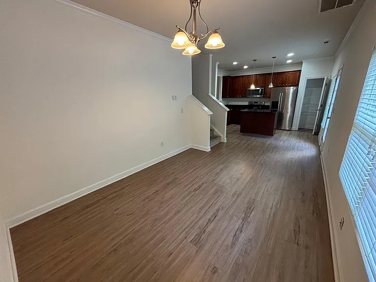 4805 Hoppers Dr — Photo 3