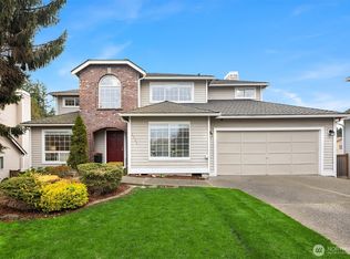 1734 Ilwaco Avenue NE, Renton, WA