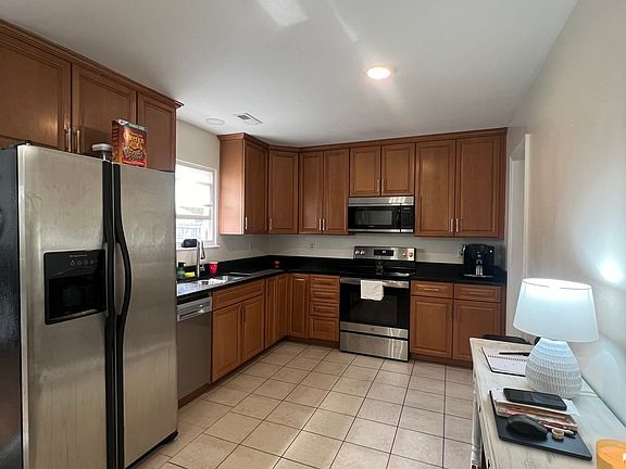 4th image of 4929 Pimlico Cir