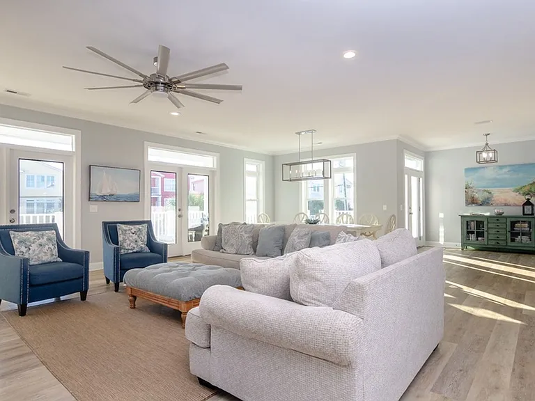 507 N Fort Fisher Blvd — Photo 9