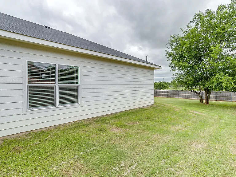609 Mesquite Dr — Photo 27