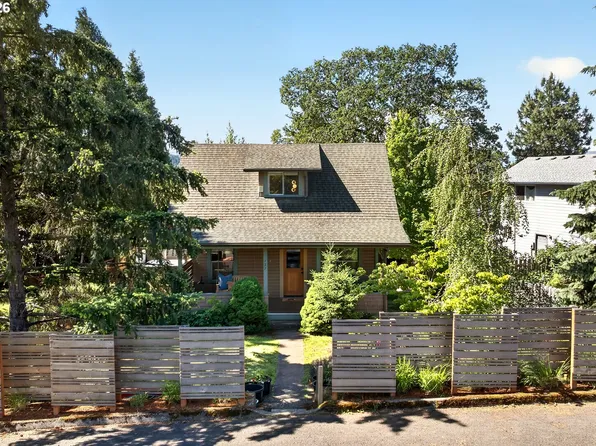 127 SE Wyers St, White Salmon, WA 98672