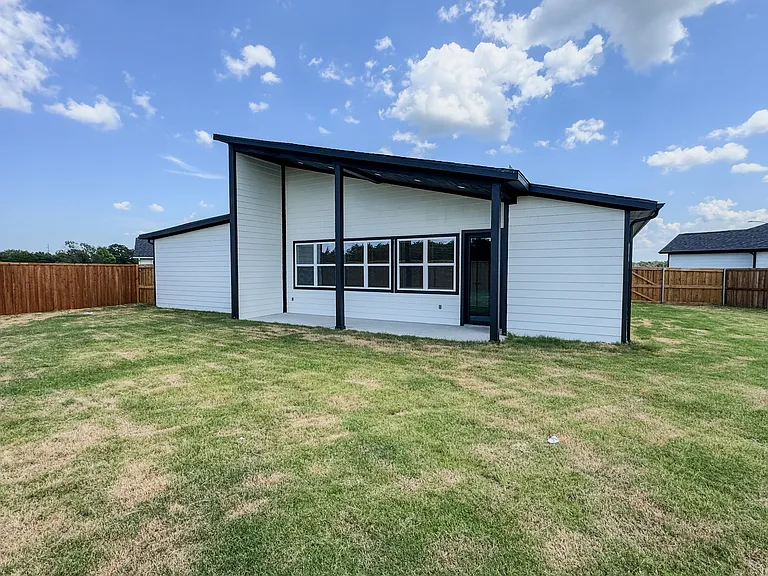 180 Zion Rd — Photo 23