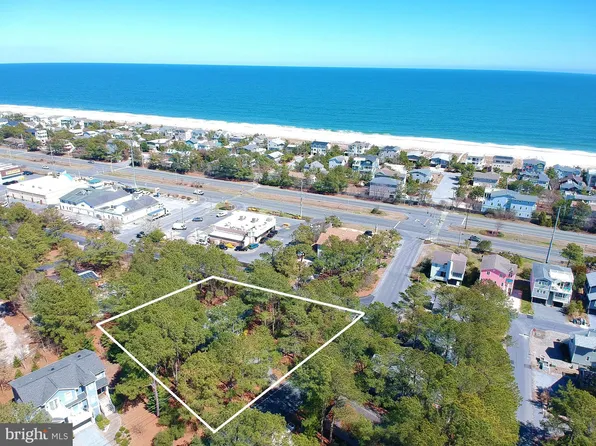 111 Evergreen Rd, Bethany Beach, DE 19930