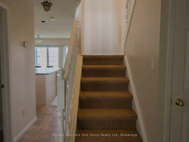 162 Settlers Way #49 — Photo 13