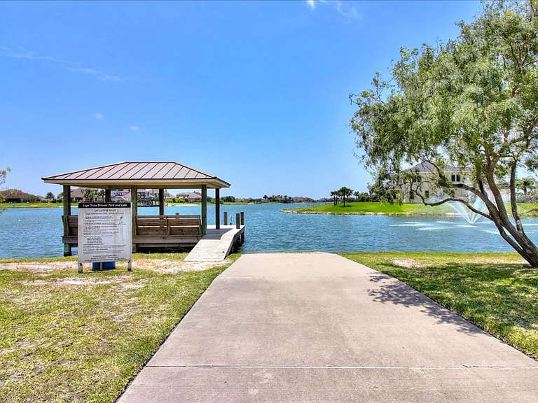 6241 Lago Vista Dr — Photo 69