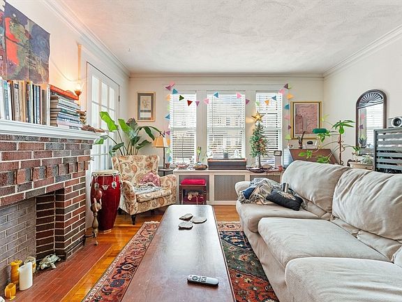 5th image of 36-38 Moraine St