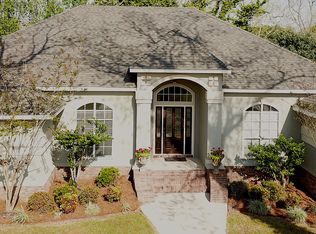 19172 Fairfield Dr, Fairhope, AL 36532
