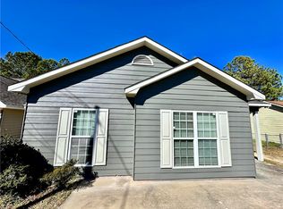 376 Mill Pond Dr, Phenix City, AL 36870