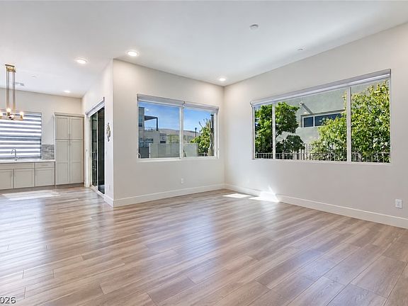 2nd image of 4311 Veraz St