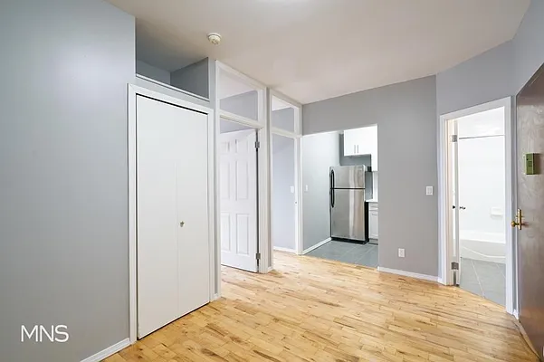 Rented by MNS Marketing | media 35