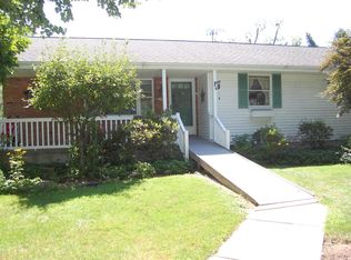 110 Willowbrook Rd, Clarks Summit, PA 18411