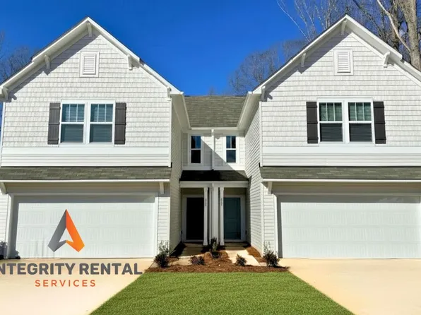 155 Lorcan Ln, Statesville, NC 28625