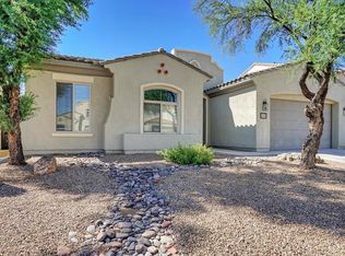 326 E Via Puente De La Lluvia, Sahuarita, AZ 85629