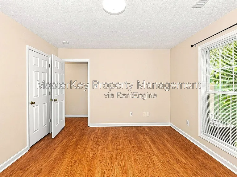 6307 Forest Ridge Dr — Photo 22