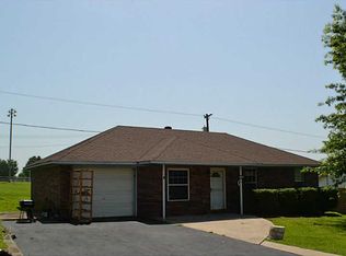 1050 Massey St, Decatur, AR 72722