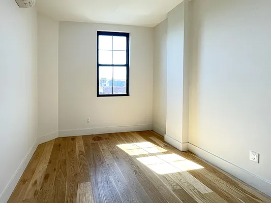 Rented by ERNY LLC | media 4