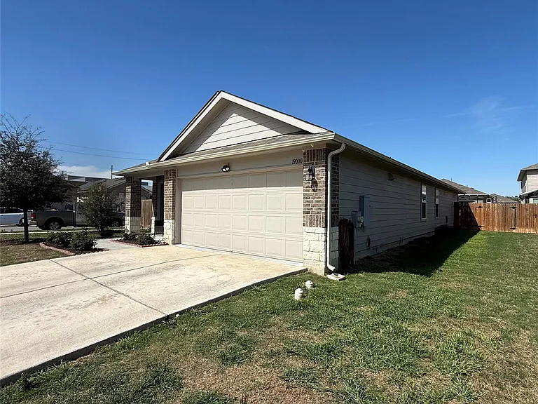 19000 Romano Dr — Photo 8