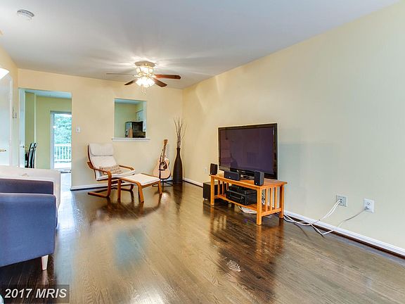 5th image of 6895 Chasewood Cir