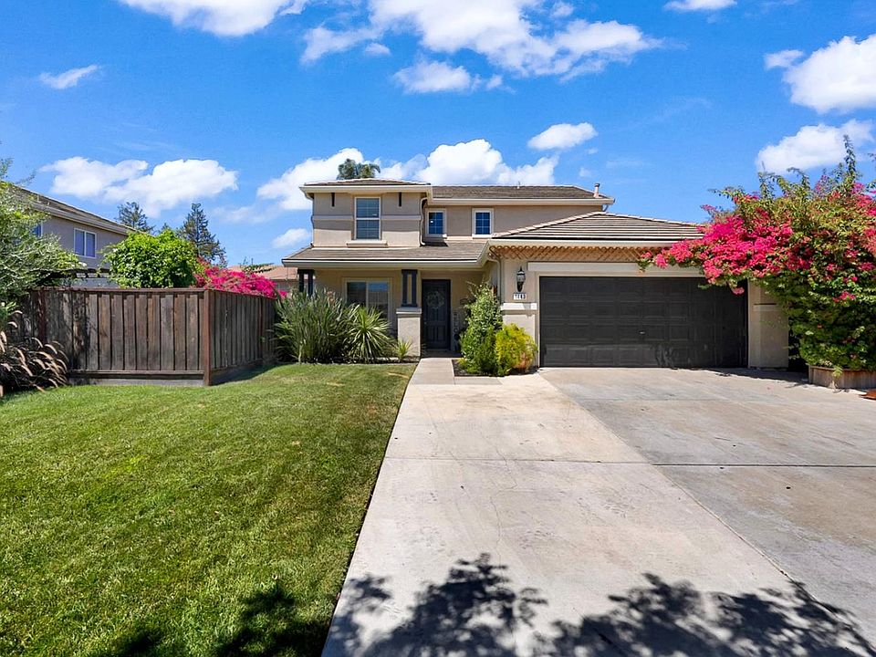 1st image of 1443 Longhorn Ln