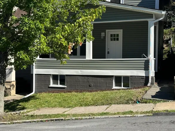 1209 21st Ave, Altoona, PA 16601