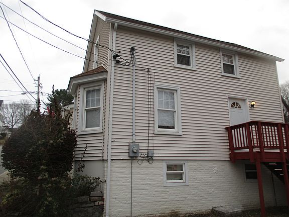 Sicde of house 2nd entrance