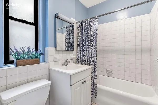 Sold by Sotheby's International Realty | media 15