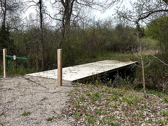 5th image of 6000 Lange Rd