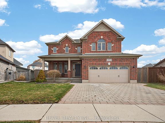 2nd image of 3190 Pincombe Dr