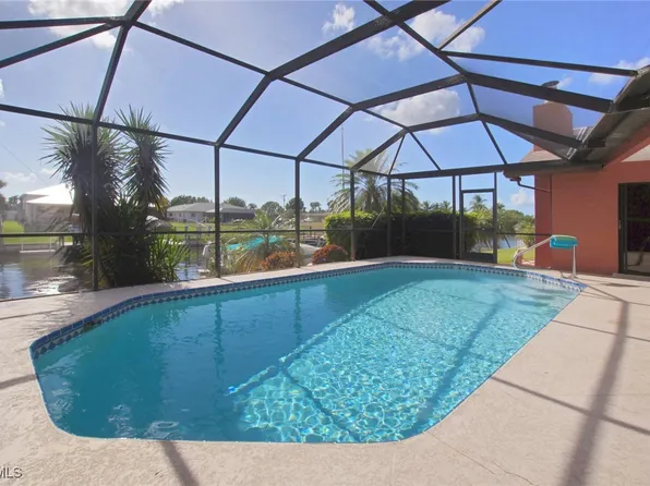 1422 SE 12th Ter, Cape Coral, FL 33990