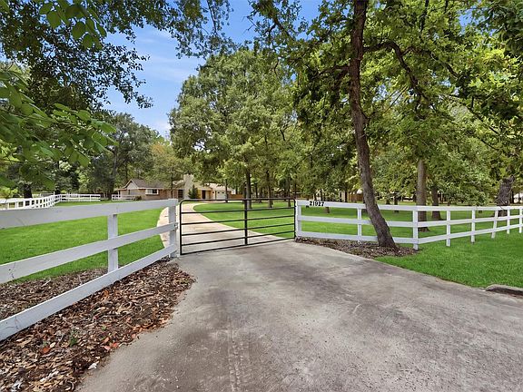 2nd image of 21927 Allyson Rd