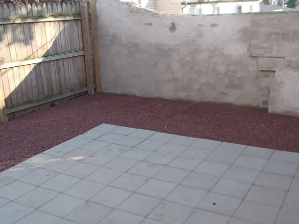 824 W 6th St, Wilmington, DE 19801