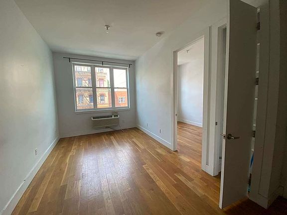 2nd image of 607 Marcy Ave #2