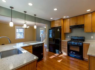 1 Beech St, Newmarket, NH 03857