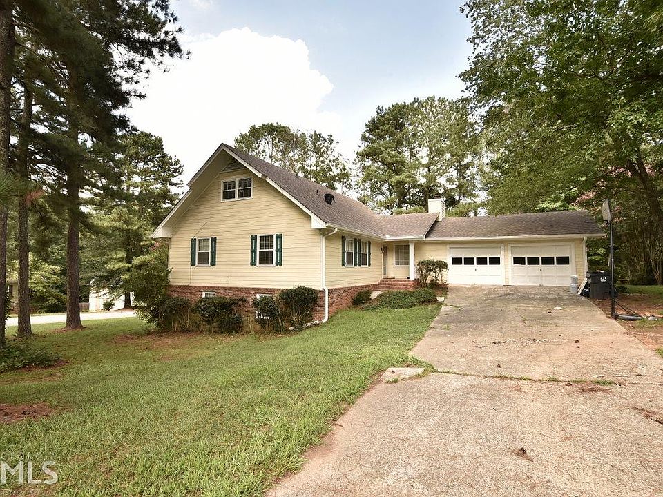 1st image of 2217 Cedar Dr