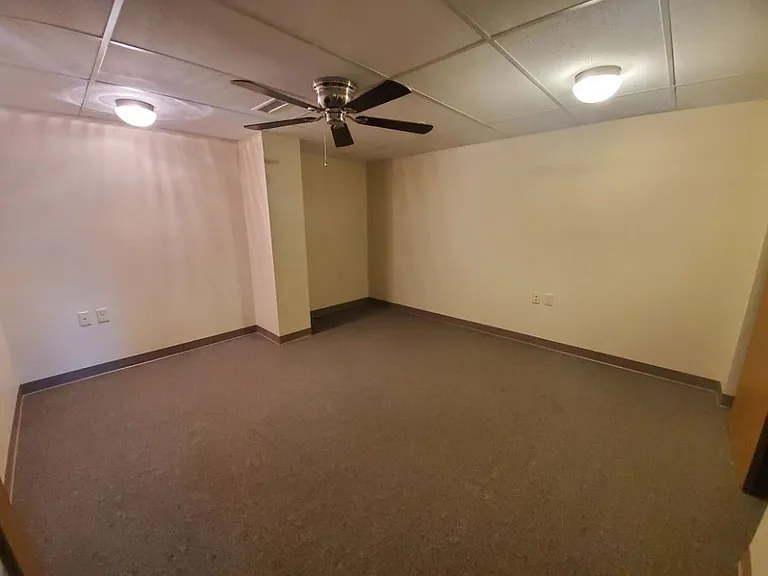 Madison Street Apartments — Photo 7